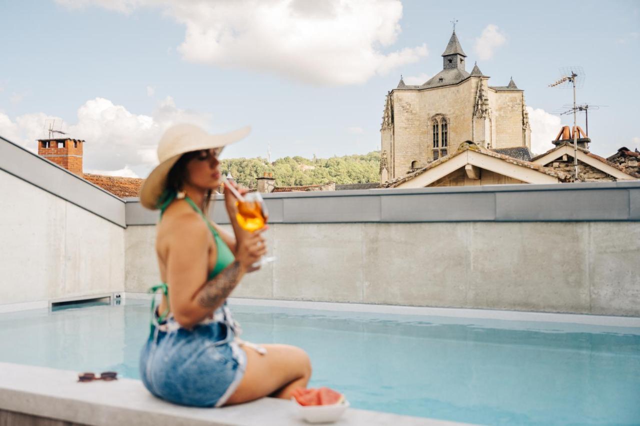 Appart'Hotel Les Fleurines By Urban Style Villefranche-de-Rouergue Eksteriør billede